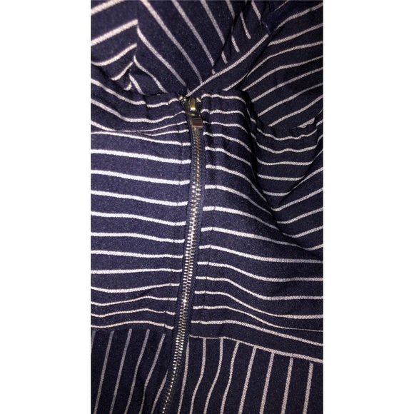 Fashion nova romper - Picture 3 of 5